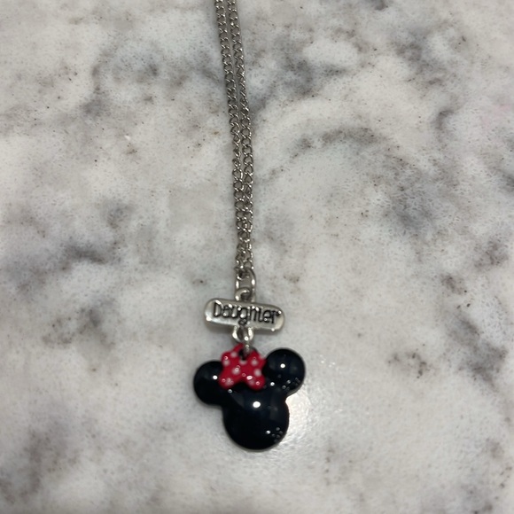 Mother daughter Disney necklaces - Picture 3 of 3